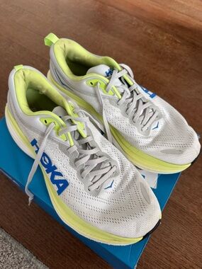 Hoka Bondi 8